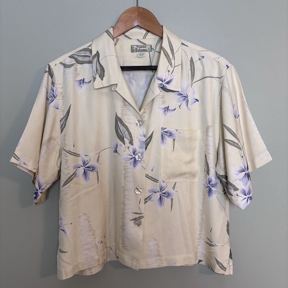 Vtg Y2K Tommy Bahama Women 100% Silk Camp Shirt Hawaiian Floral Resort Coastal M